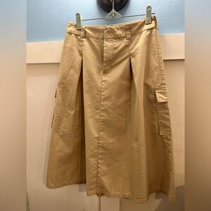 H&M Beige A-Line Skirt with Cargo Pocket